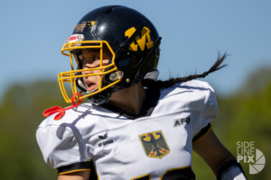 Mery Nguyen und Kiliane Schramm vertreten die Munich Cowboys Ladies in der Vorbereitung auf das EM-Spiel gegen Großbritannien.