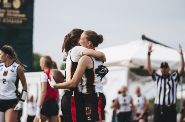 Drittes Mal Youth Flag EM, dritte Medaille: Unsere Annabel Lieb kehrt mit Team Germany als Vize-Europameisterin aus Italien zurück.